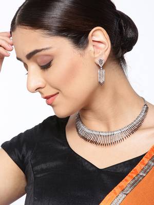 Grey necklace-sets 2