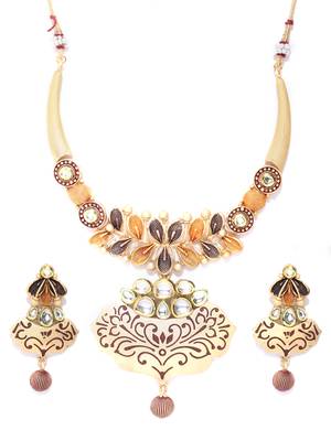 Brown necklace-sets 4