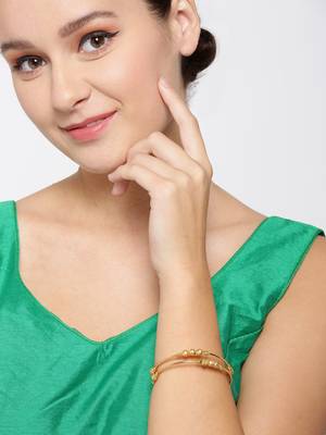 Gold bangles-and-bracelets 2