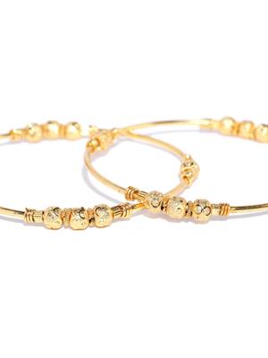 Gold bangles-and-bracelets 5