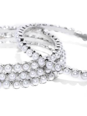 Silver bangles-and-bracelets 5