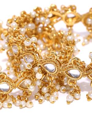 Gold bangles-and-bracelets 5