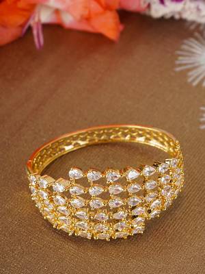 White bracelets 1