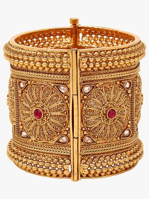Gold Bangles And Bracelets 1