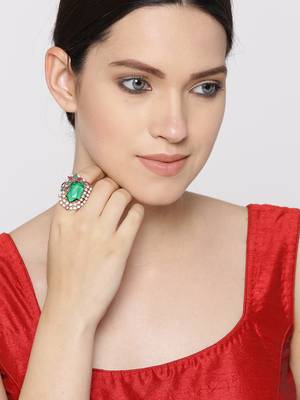 Green rings 1