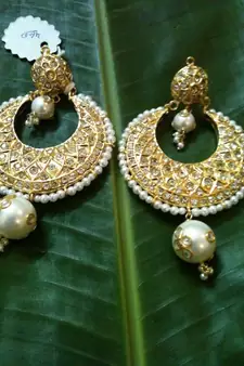 Traditional Golden Heavy Earring