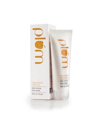 75ml Chamomile & White Tea Skin Revival Face Wash By Plum 1