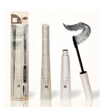 8 ml Charming Waterproof Mascara By Me-On  1