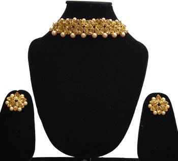 Gold chokers 1