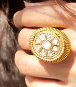 Gold Oval Shape Kundan Ring 