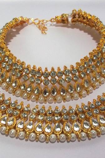 Golden White stone and kundan 3 line anklet 