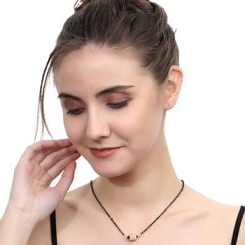 Gold cubic zirconia mangalsutra 1