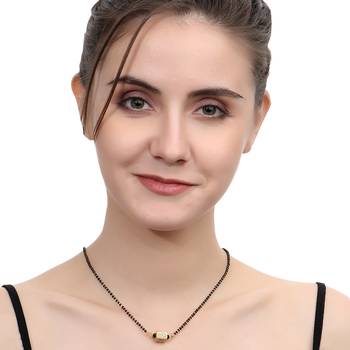 Gold cubic zirconia mangalsutra 3
