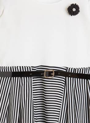 White printed velvet kids-frocks 3