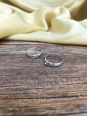 Silver toe-rings 1