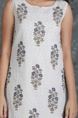 White printed cotton cotton-kurtis 3
