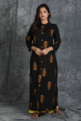 Black printed rayon long-kurtis 1
