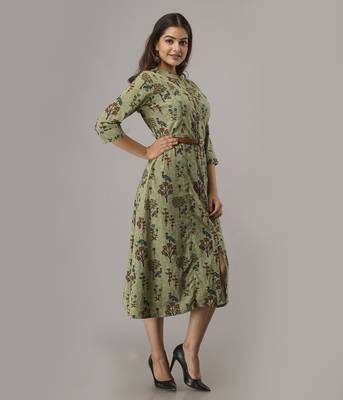 Women's  Green Cotton Flex Printed A-Line Kurta 4