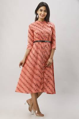 Women's Peach Cotton Flex Geometric Printed A-Line Kurta 3