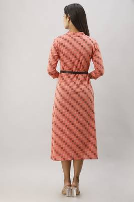 Women's Peach Cotton Flex Geometric Printed A-Line Kurta 4
