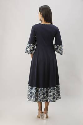 Women's Navy Blue Cotton Flex Anarkali Floral Printed Kurta 4