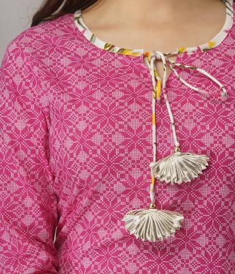 Women's  Pink Cotton Geometric Printed Straigth Kurta with Palazzo Set 3