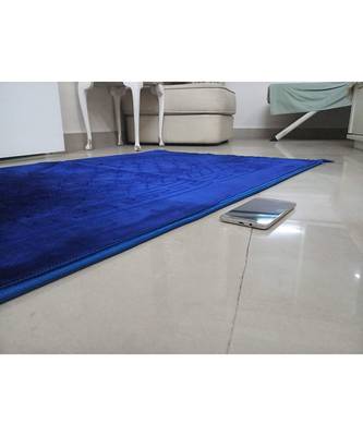 Blue Velvet Anti Skid  Muslim Prayer Mat 3