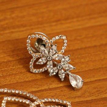 White Cubic Zirconia Pendants 3