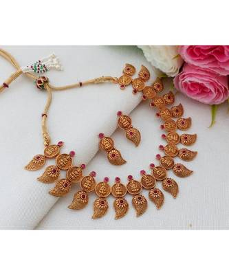 Elegant Matt Gold Finish Lskhmi Coin Necklace with Kemp Stones and Matching Ear Rings 1
