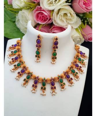 Cute Matt Gold Finish Gutta Pusalu Necklace Embellished by Kemp Stones with Matching Ear Rings 1
