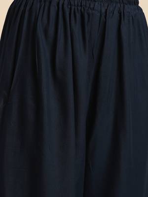 Blissta Women Navy Solid Kurta with Plazzo With Hand-Work Detailing 3