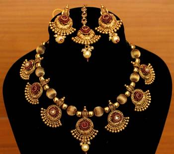 Red Zircon Necklace-Sets 1