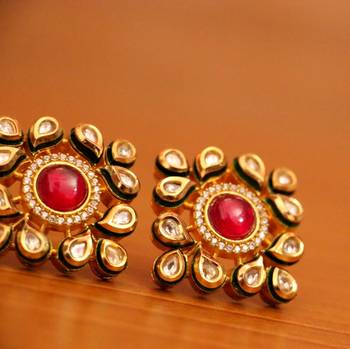 Red Brass Yellow Gold Plated Kundan Stud Earrings 2