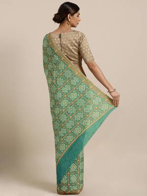 Traditional Designer Sea Green Color Bandhani Silk Saree 2