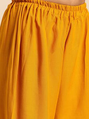 Women Mustard Solid Kurta With Plazzo With Hand Work Detailing 3