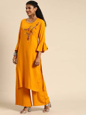 Women Mustard Solid Kurta With Plazzo With Hand Work Detailing 4