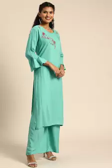 Women Turquoise Blue Solid Kurta With Plazzo With Hand Work Detailing