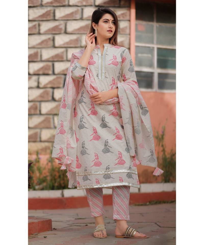 Cream Pink Floral Printed Pant Set .