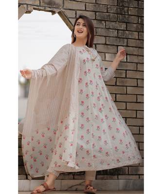 White Anarkali Floral Printed kurta Set With Dupatta . 2