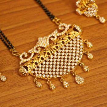 White Cubic Zirconia Mangalsutra 2