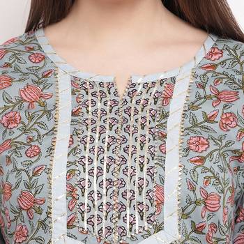 women's printed straight cotton grey kurti with pant set 5