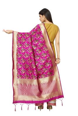 RaniPink Banarasi Silk Jacquard Woven Dupatta 2