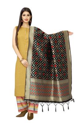 Black Banarasi Silk Jacquard Woven Dupatta 1