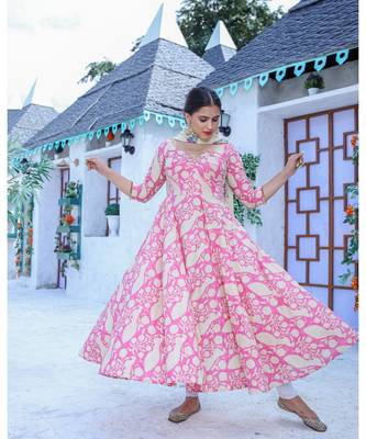 Pink Anarkali Kurta With Dupatta (Set of 2) 1