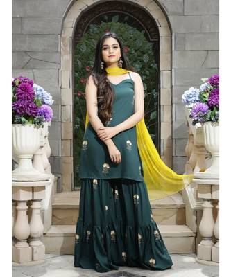 Green Foil Bagh Sharara Set With Dupatta (Set of 3) 1