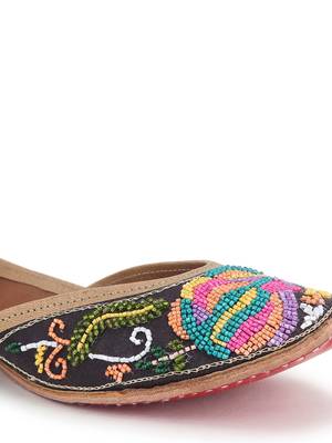 Msc Leather Ethnic Hand Embroidered Flat Jutis For Women 4