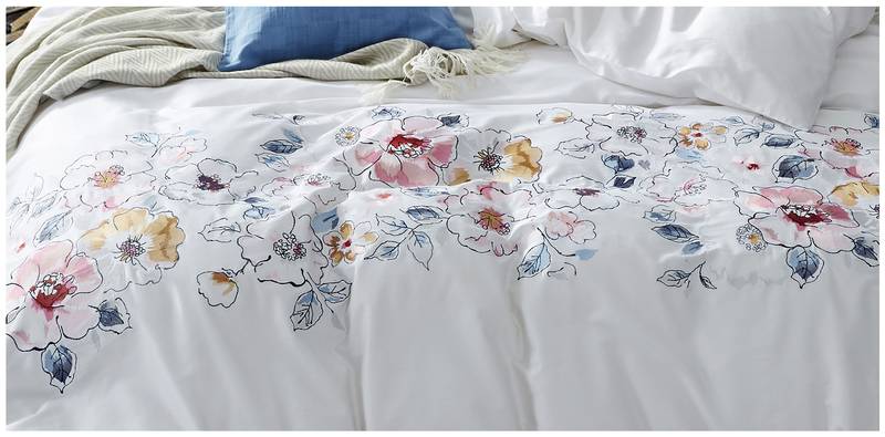 100% Cotton Embroidery Flat Bedsheet (274cm*274cm)