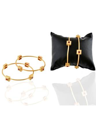 golden maroon smart look designer delicate bangle 1