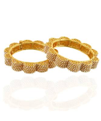 white golden pearl rajasthani traditional gajara pattern bangle 1