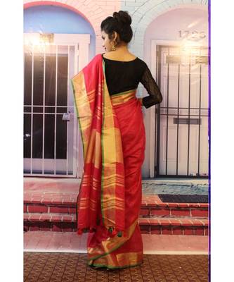 Red Linen saree with blouse with zari border 4